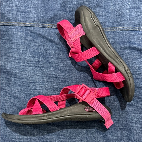 Chaco Women's Fuchsia Sandals - Picture 5 of 5